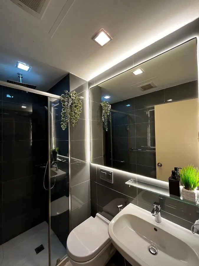 Prime Posh Downtown Condo Mandaluyong
