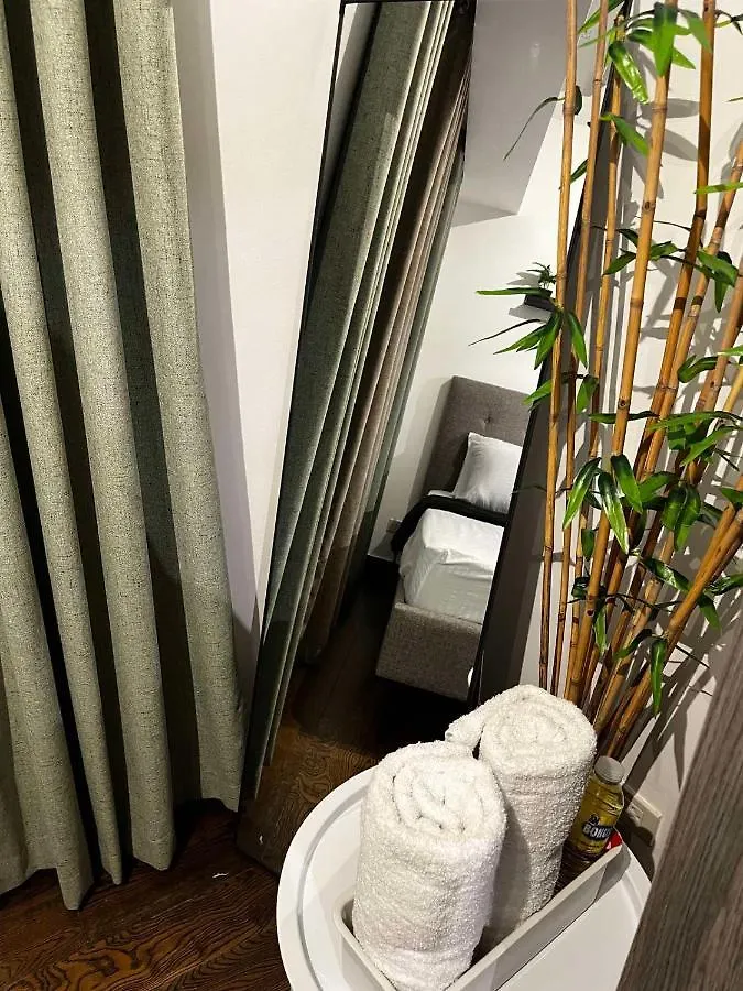 Aparthotel Prime Posh Downtown Condo Mandaluyong