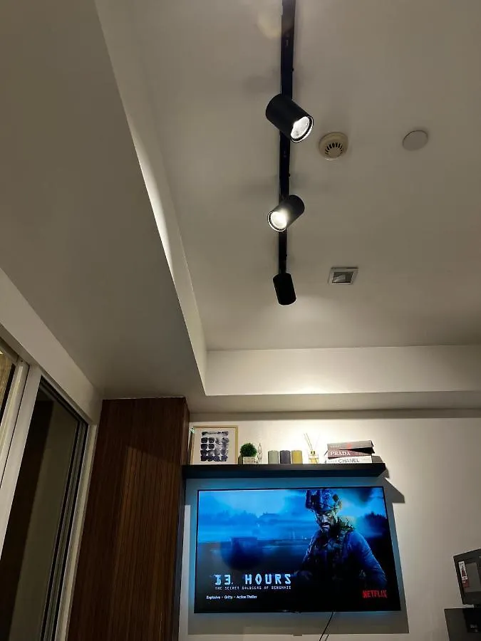 Prime Posh Downtown Condo Mandaluyong 0*,